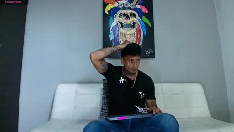 Snapshot of clark__ken chatting on January 7, 6:56 pm Juanpaindependent model online show from January 7, 6:56 pm