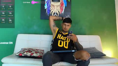 Juanpaindependent model online show from January 5, 8:01 pm