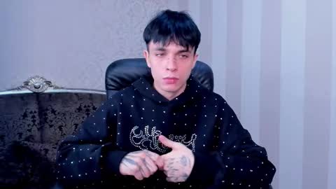 Clark online show from February 20, 8:43 pm