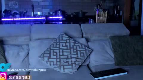 claytonburgues online show from October 5, 4:38 am