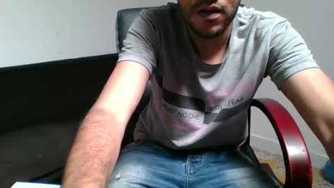 clickeame online show from October 1, 2:21 pm