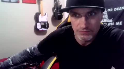 Snapshot of clintwood12 chatting on March 12, 6:51 am chad online show from March 12, 6:51 am