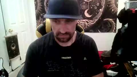 Snapshot of clintwood12 chatting on September 19, 6:30 pm chad online show from September 19, 6:30 pm