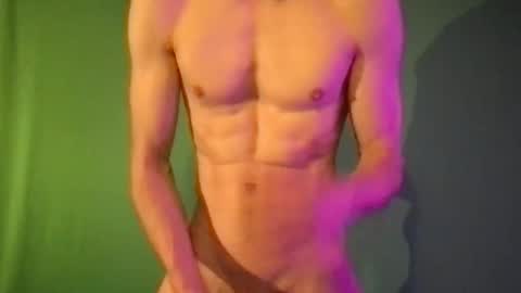 Clothes reject online show from April 18, 10:20 pm