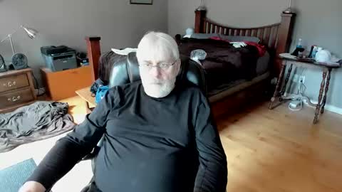 cloudalert62 online show from January 6, 8:50 pm