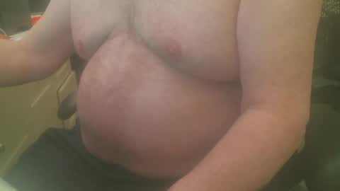 Snapshot of clouds8888 chatting on October 26, 12:40 pm clouds8888 online show from October 26, 12:40 pm