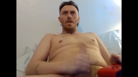 tallhungandcloudy online show from March 7, 1:14 am