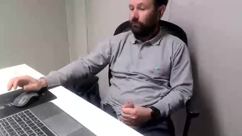 cmp_brandon online show from December 3, 3:11 pm