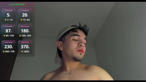 Johan   online show from October 12, 3:44 am