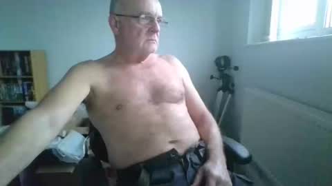 coccalad online show from January 8, 10:09 am