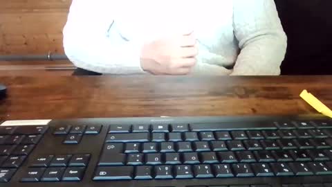 Snapshot of cock4onenight chatting on December 4, 10:35 am cock4onenight online show from December 4, 10:35 am