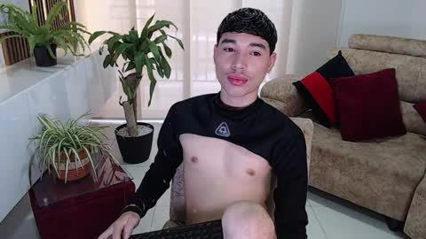 Snapshot of coddy_doll chatting on October 3, 10:37 pm Coddy online show from October 3, 10:37 pm