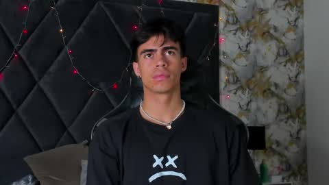 Cody Pipper online show from December 26, 2:12 am