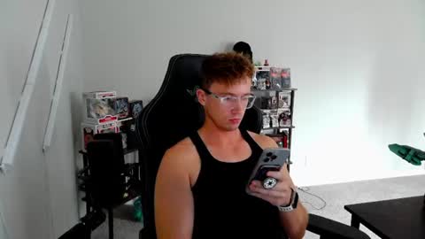 codyt1016 online show from October 10, 5:07 pm