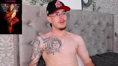 Cody Walker online show from November 14, 7:04 pm