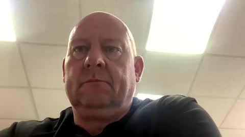 col4nows online show from September 15, 12:50 pm