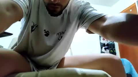 col_ander online show from February 16, 2:54 pm