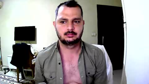 coldskull15 online show from March 2, 5:12 am