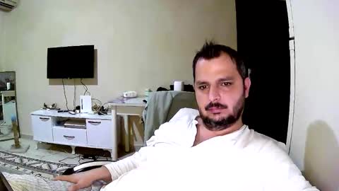 coldskull15 online show from February 11, 1:41 am