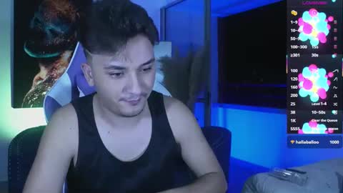 Snapshot of collage_hot25 chatting on October 4, 3:55 am javier online show from October 4, 3:55 am