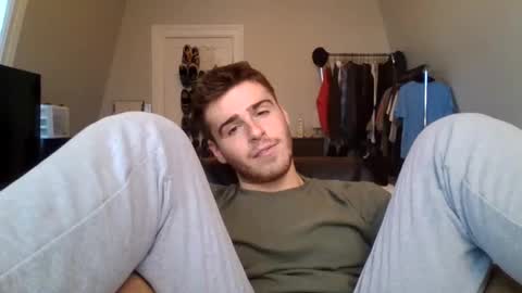 Snapshot of college_dad_bod chatting on October 8, 9:52 pm Jay Jacobs online show from October 8, 9:52 pm