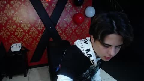 Snapshot of collinstone chatting on March 3, 8:50 pm collinstone online show from March 3, 8:50 pm