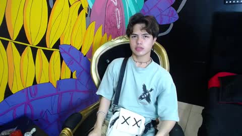 Snapshot of collinstone chatting on March 5, 8:12 pm collinstone online show from March 5, 8:12 pm