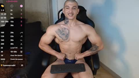 colombianmuscle8 online show from October 10, 3:00 am