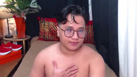 Sunny online show from December 30, 2:30 pm