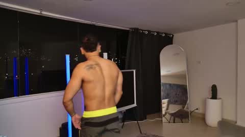 Jhoan online show from November 9, 12:25 am