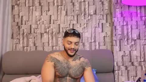 Jhoan online show from September 14, 7:10 am