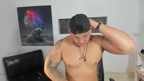 coltonmassif_ online show from February 14, 12:30 am