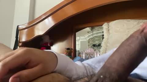 Snapshot of cometemipito chatting on February 16, 4:42 pm Chris online show from February 16, 4:42 pm