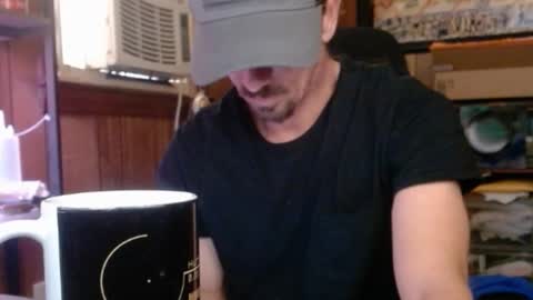 Nelson or ComicKing and sometime Peachy143 online show from January 6, 3:05 pm