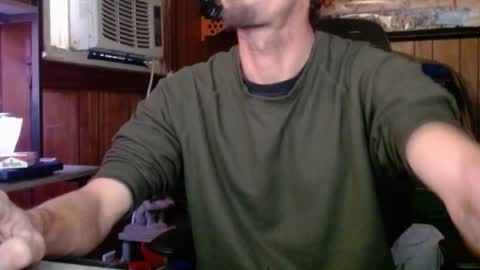 Nelson or ComicKing and sometime Peachy143 online show from December 2, 2:09 pm