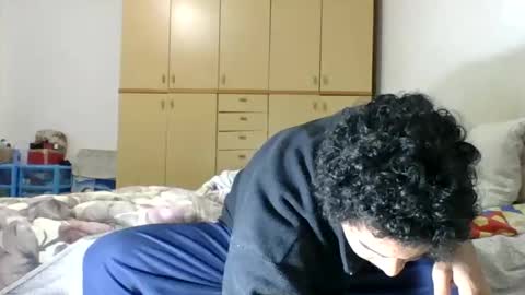 comobailamioso online show from March 6, 9:36 am