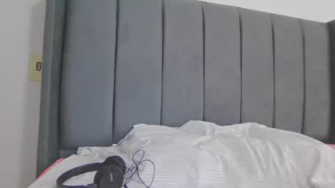 comoseria1927realg4life online show from April 13, 7:58 pm