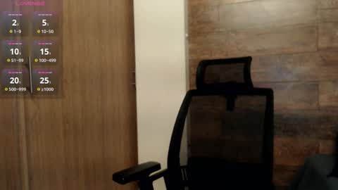 connor_h1 online show from September 29, 3:38 am