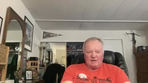 cookoosnest online show from November 14, 4:04 am