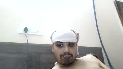 Cool Breeze09 online show from March 31, 7:32 am