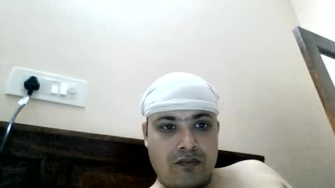 Cool Breeze09 online show from June 1, 6:02 am
