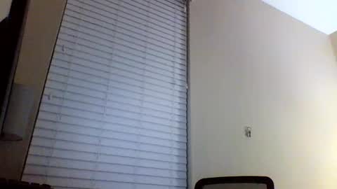 cooldude122222 online show from February 13, 2:34 am