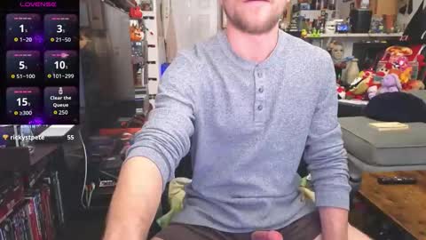 CoreyNiles96 online show from December 1, 9:29 pm