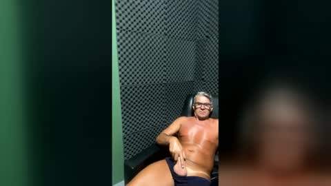 Coroa Misterioso online show from January 8, 1:22 am