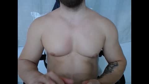 corolaxxl online show from November 25, 1:18 am