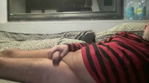 crapaud75018 online show from December 15, 5:20 pm