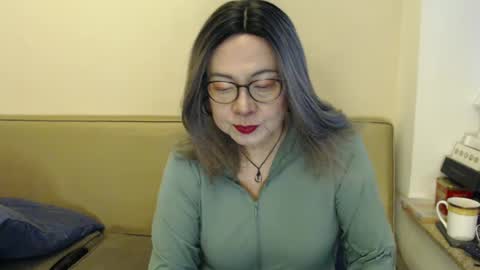 Snapshot of crazychika chatting on February 12, 8:16 am Kelly   online show from February 12, 8:16 am