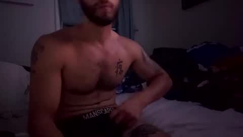 Snapshot of crazydill28 chatting on October 13, 12:38 am crazydill28 online show from October 13, 12:38 am