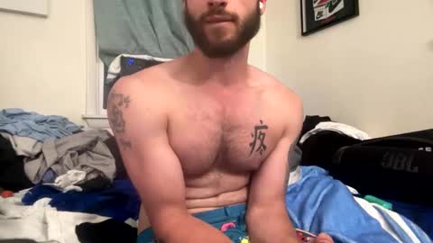 Snapshot of crazydill28 chatting on October 1, 11:41 pm crazydill28 online show from October 1, 11:41 pm