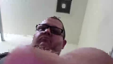 The hopeless romantic online show from March 10, 11:33 pm